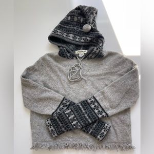 Eddie Bauer 100% Lambswool Cropped Hooded Sweater Nordic Scandinavian